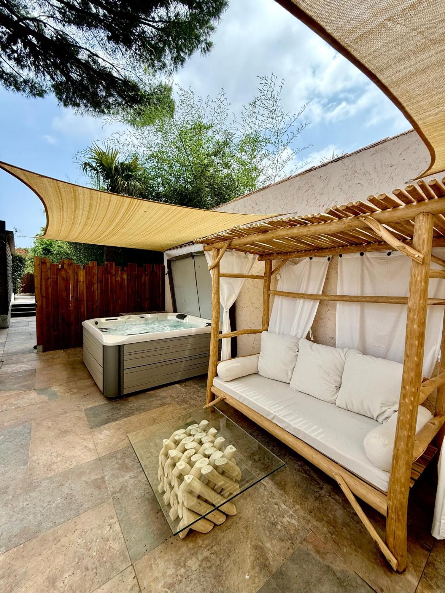 La Dune, & Nuxe Hotel 4*