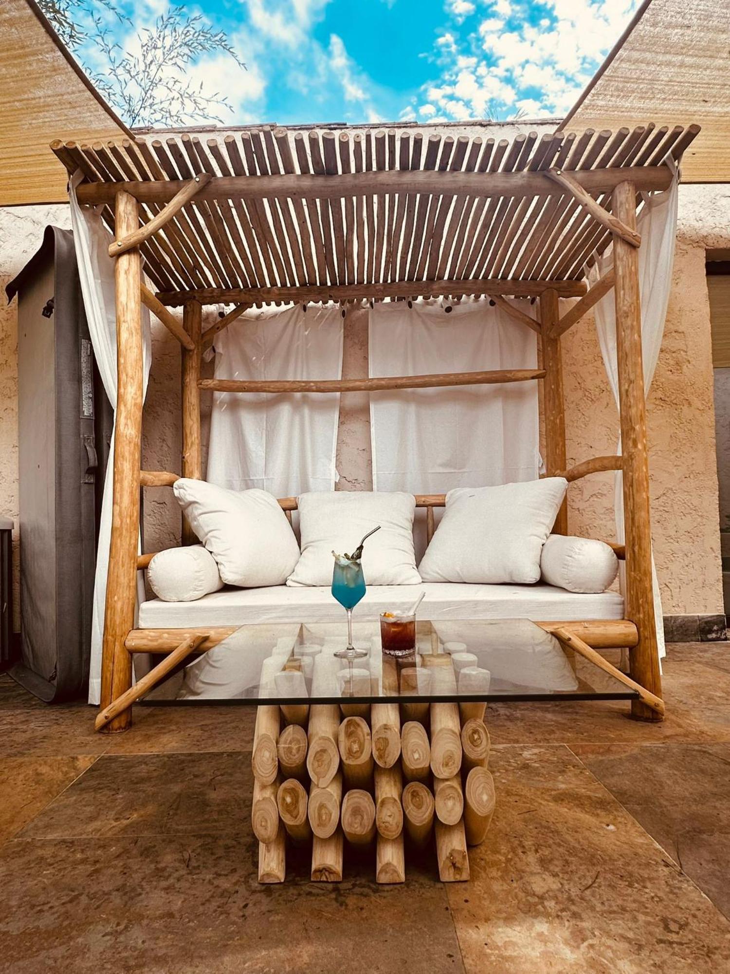 Hotel La Dune, & Nuxe Gassin